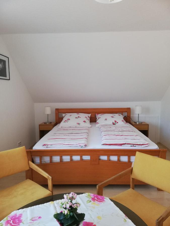 Ferienwohnung Am Bodensee Mit 3 Schlafzimmer Ueber 2 Etage Mit Kleine Balkon Bis 7 Personen Uberlingen Esterno foto